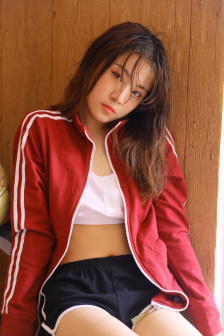岳婆三P一起玩田淑芬